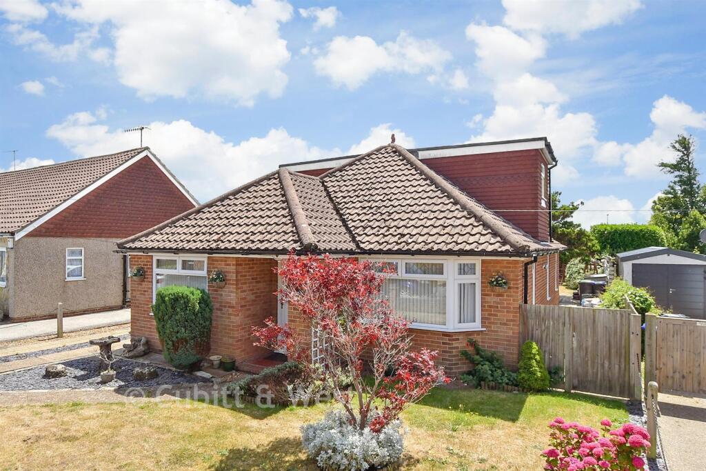 House in Adur, Sompting - View 3