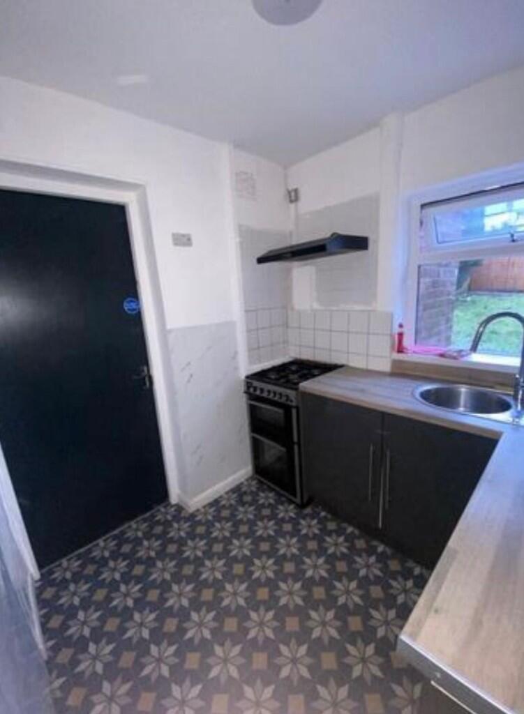 Additional image 3 of Chipperfield Road, Birmingham, B36