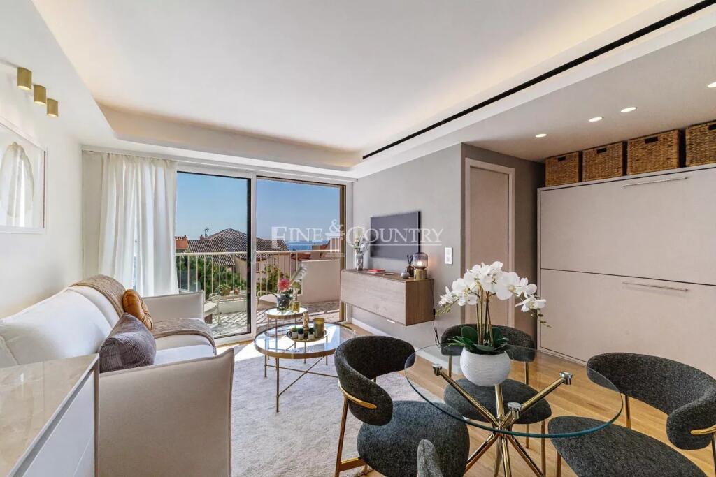 Main image of property: Provence-Alps-Cote d`Azur, Alpes-Maritimes, Cannes