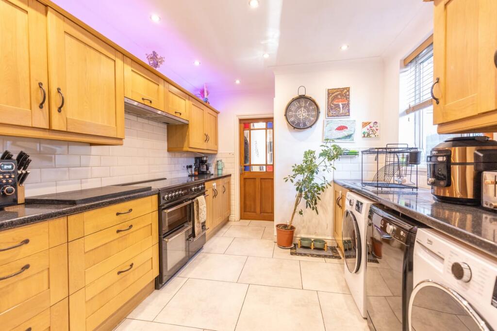 House in Hull, Mile House, Garden Village - View 5