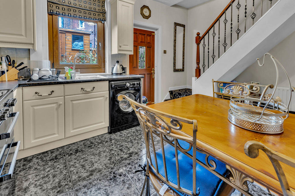 House in Rochdale, Greater Manchester - View 5