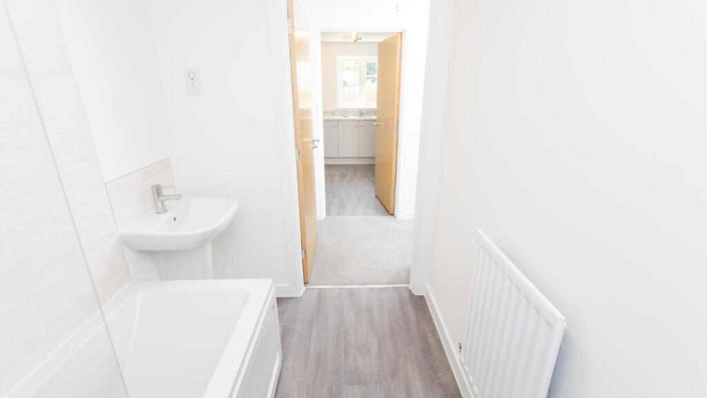 Seymour Mews,
Petworth,

West Sussex
GU28 0FN photo 2