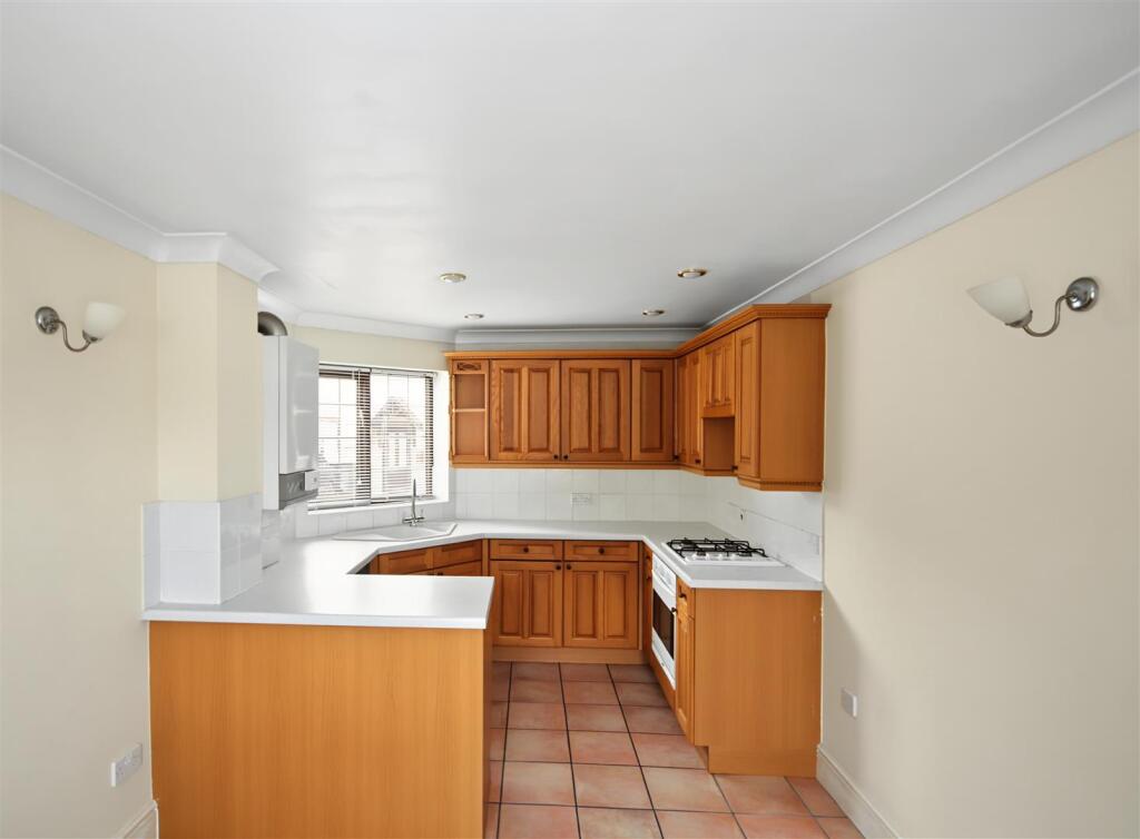 House in Northampton, Moulton - View 3