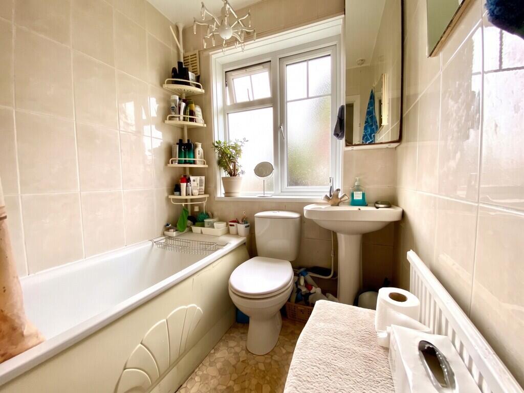 Apartment in London, Temple Fortune - More
