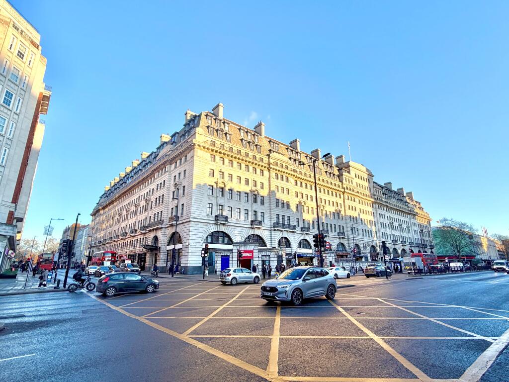 Main image of property: Flat 17 Chiltern Court, Baker Street, Marylebone, London, NW1