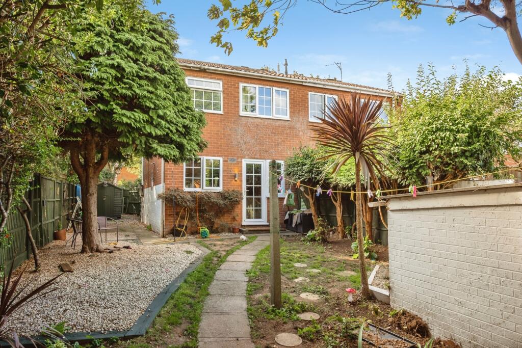 House in Rushcliffe, Bingham - View 2