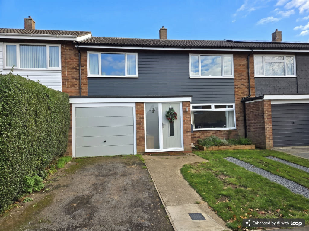 Main image of property: Hawthorn End, Gamlingay SG19 3NG