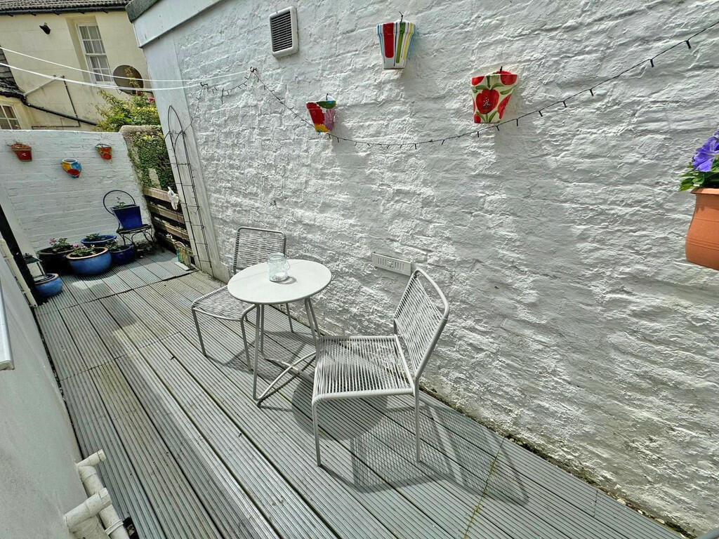 New Road, Shoreham-by-Sea photo 2