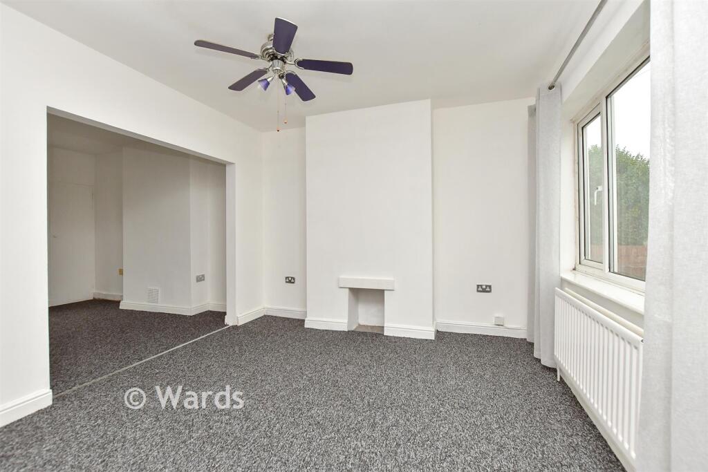 New Road, Sheerness, Kent photo 2
