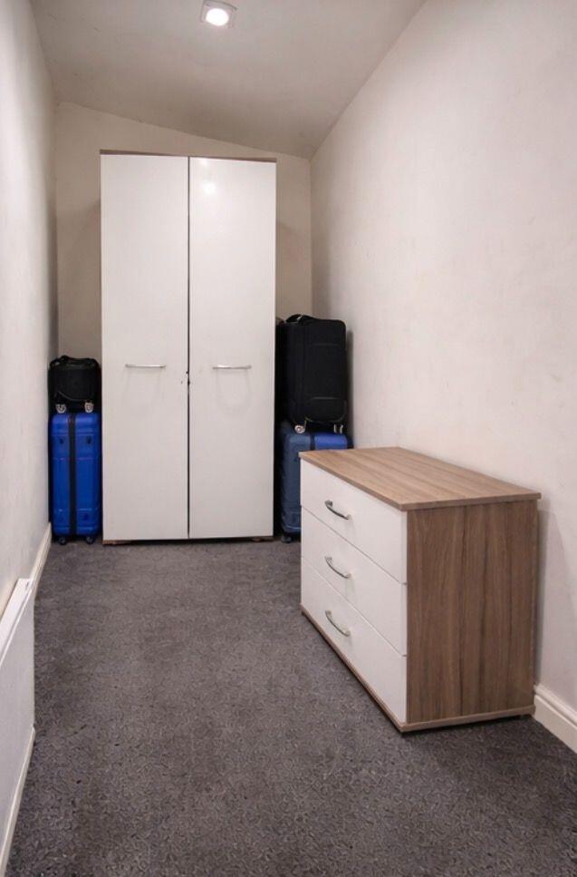 Additional image 4 of Room 5