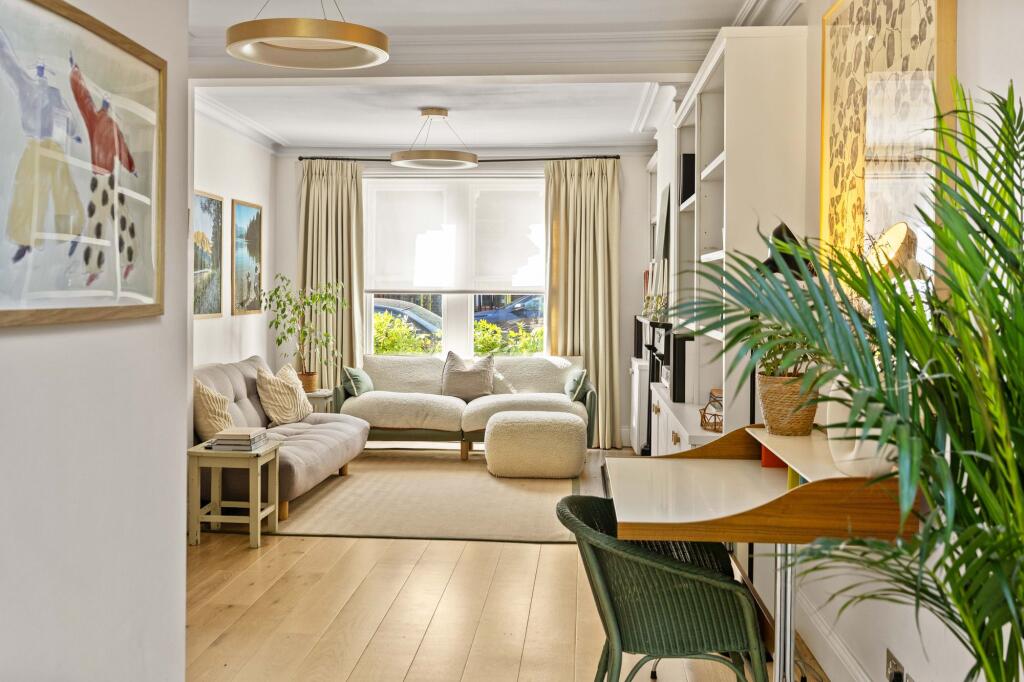 House in London - More