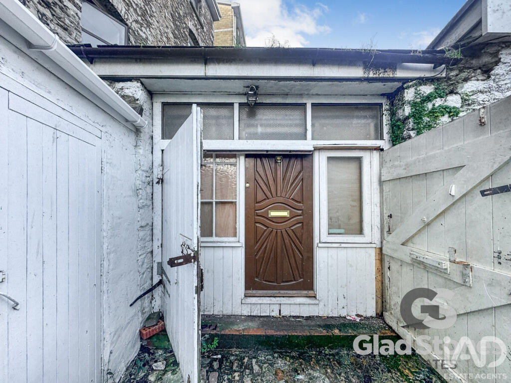 Main image of property: Bretonside, Barbican, Plymouth, PL4 COMMERCIAL PROPERTY IN CENTRAL LOCATION CLOSE TO THE HARBOUR