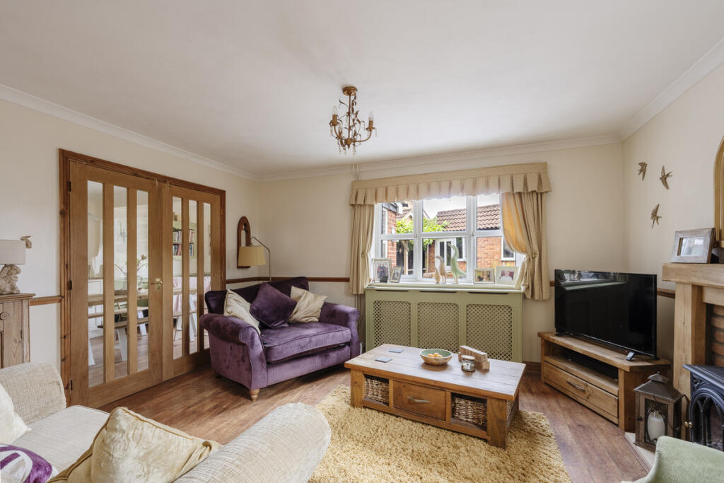 House in Southend-on-Sea - View 5