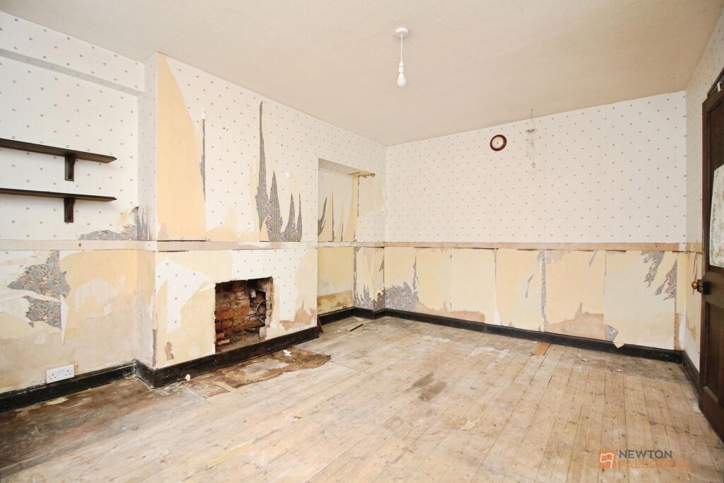 House in Leicester, City of Leicester - View 4