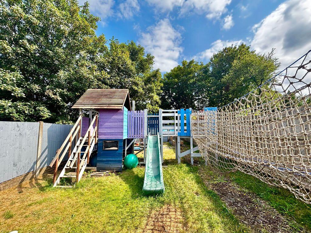 House in Birmingham, West Midlands - View 4