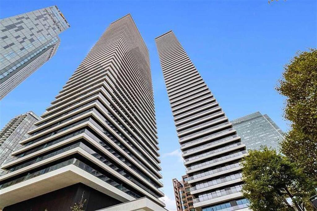Main image of property: Bagshaw Building, Wards Place, Canary Wharf, London, E14