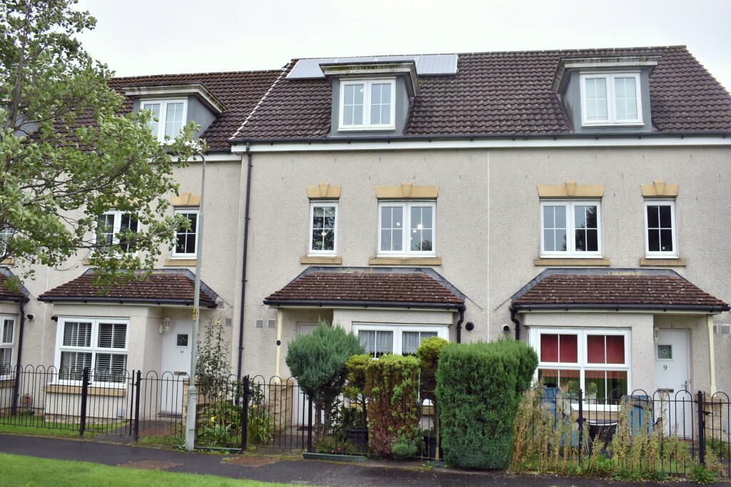 Main image of property: 11 Fitzallan Place, Bathgate, West Lothian