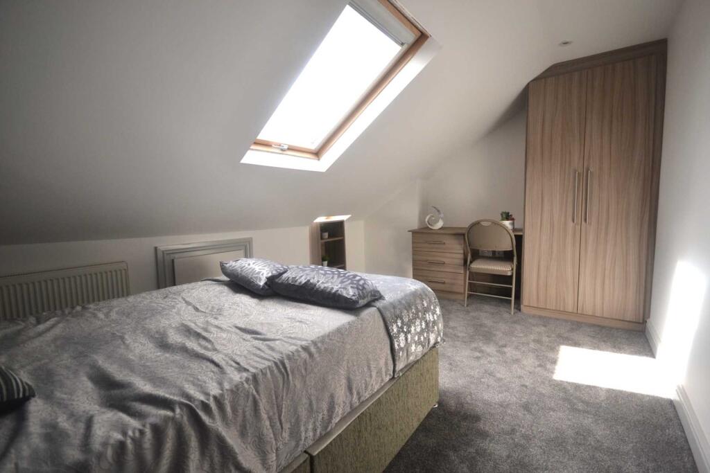 House in Reading - More