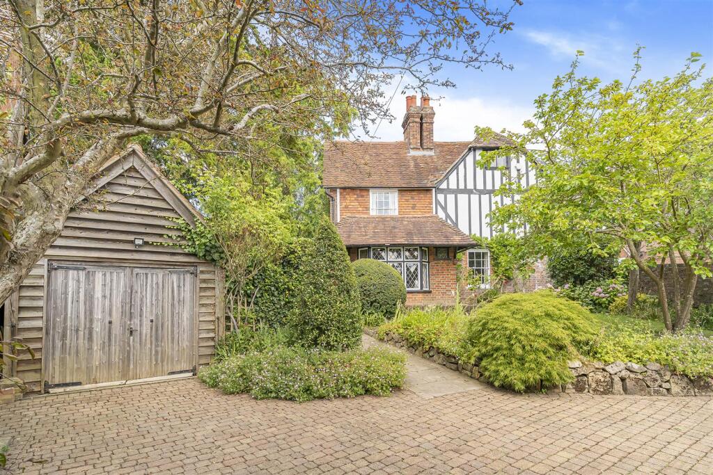 Main image of property: East Street, Tonbridge