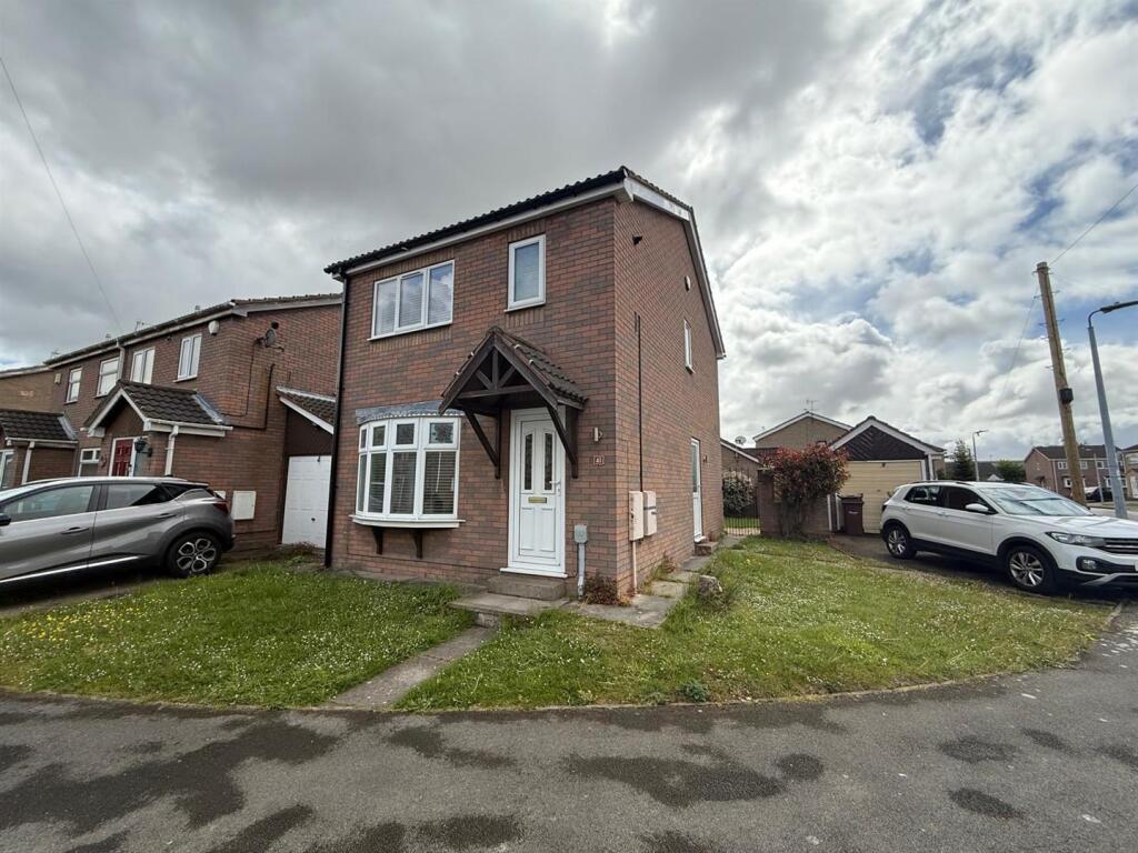 Main image of property: Broadley Close, Hull