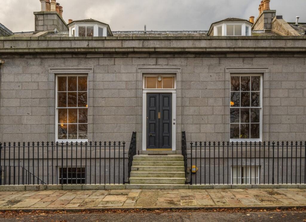 Main image of property: 10 Marine Terrace, Aberdeen, AB11