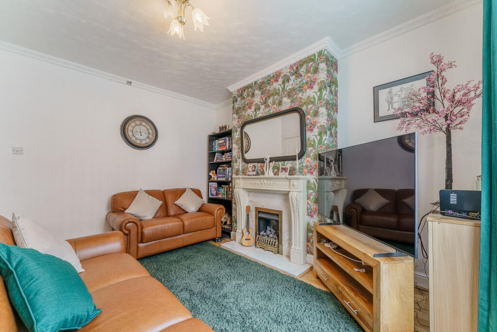 Crowther Street, Castleford photo 3