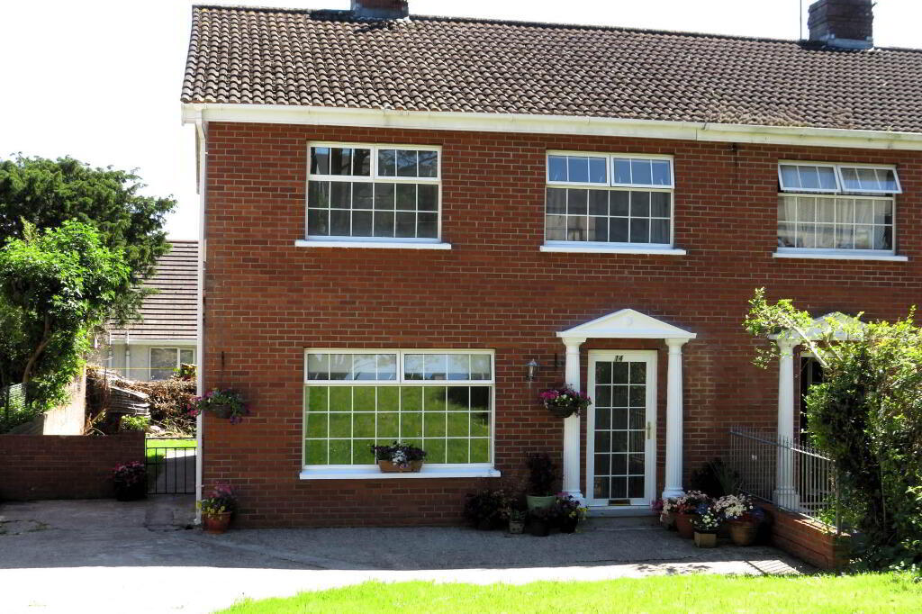 Main image of property: 14 Vale Close, Charleville