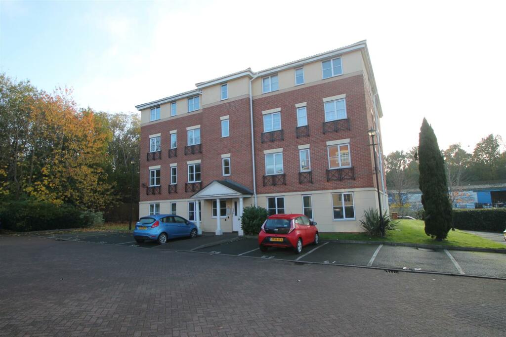 Main image of property: Elbow Street, Cradley Heath