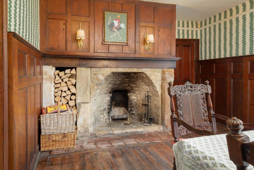 House in Bath - View 5