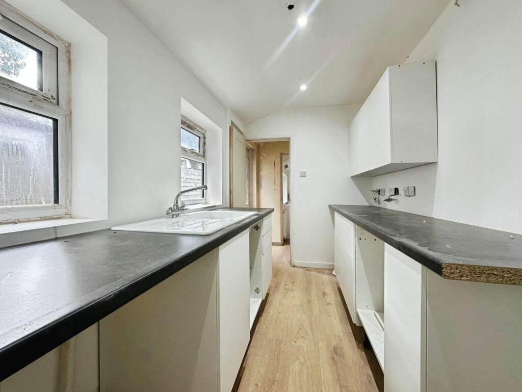 House in Wolverhampton - View 5
