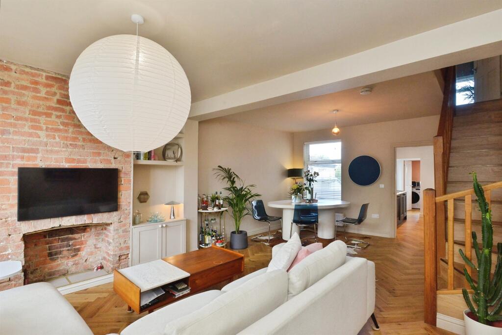 House in Stony Stratford, Calverton End - View 5