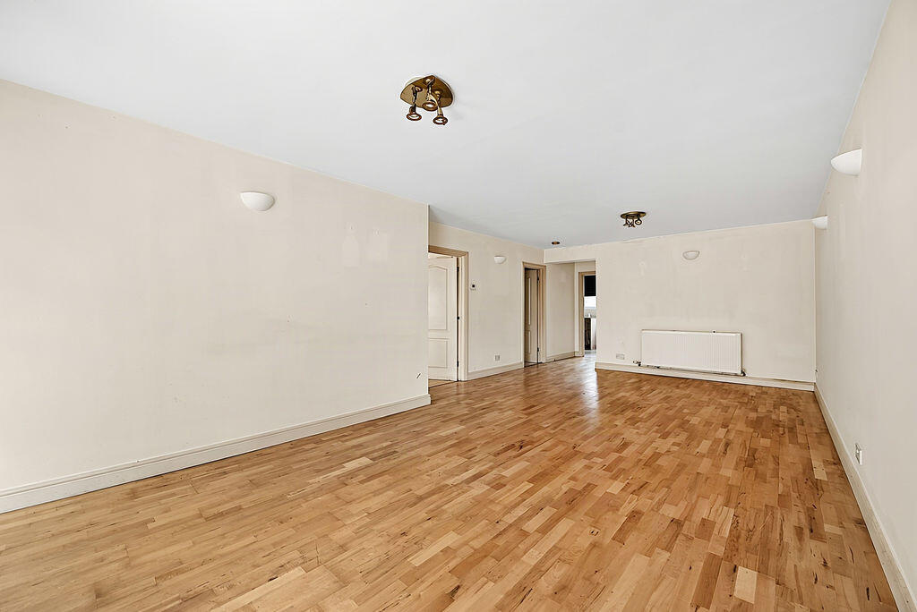 Apartment in Portsmouth - View 5