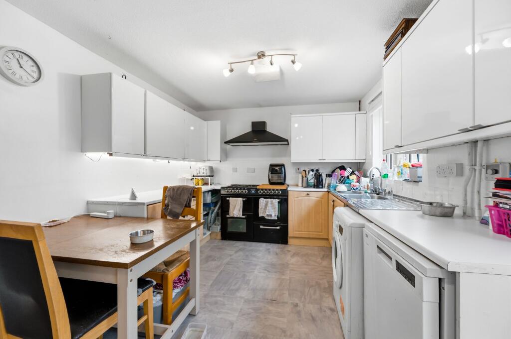 House in Castlethorpe - View 4