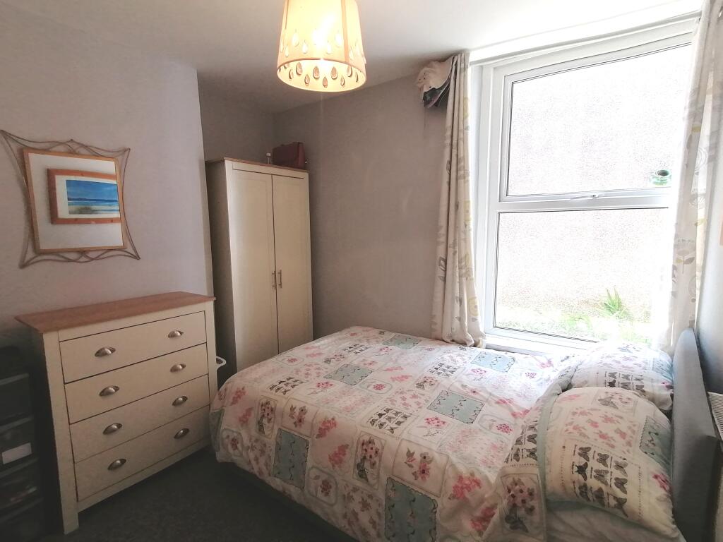 Apartment in Swansea, Uplands - View 5
