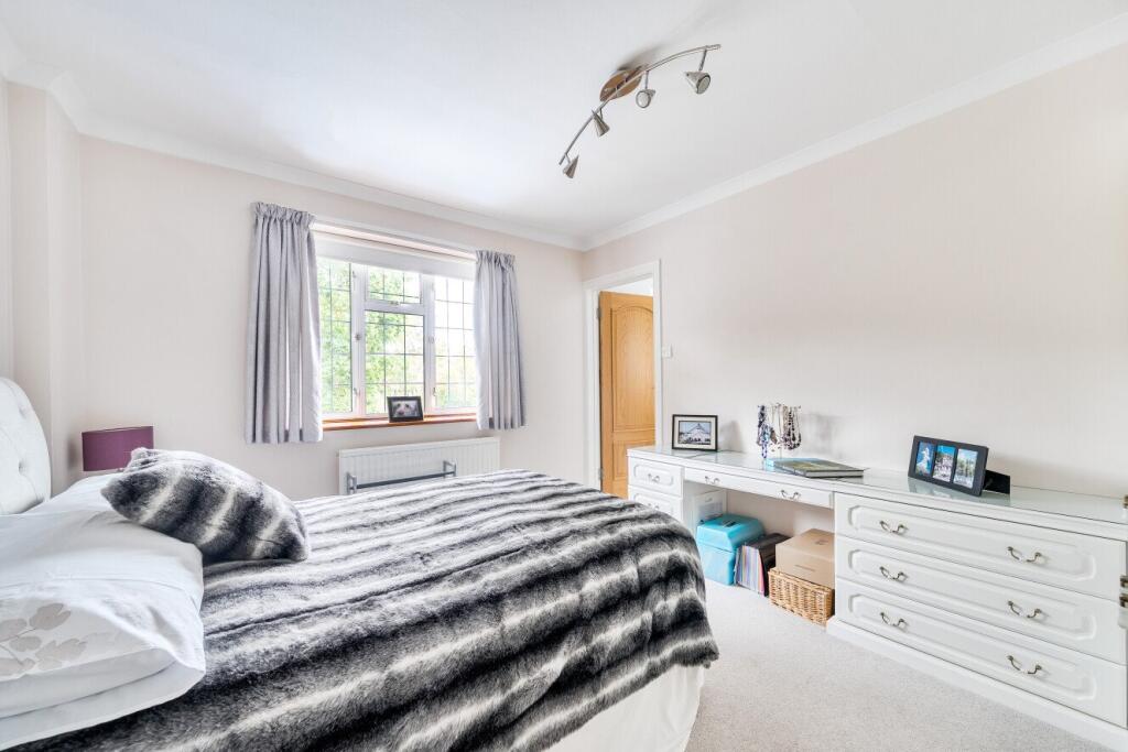 House in Bromley, Hayes - View 5