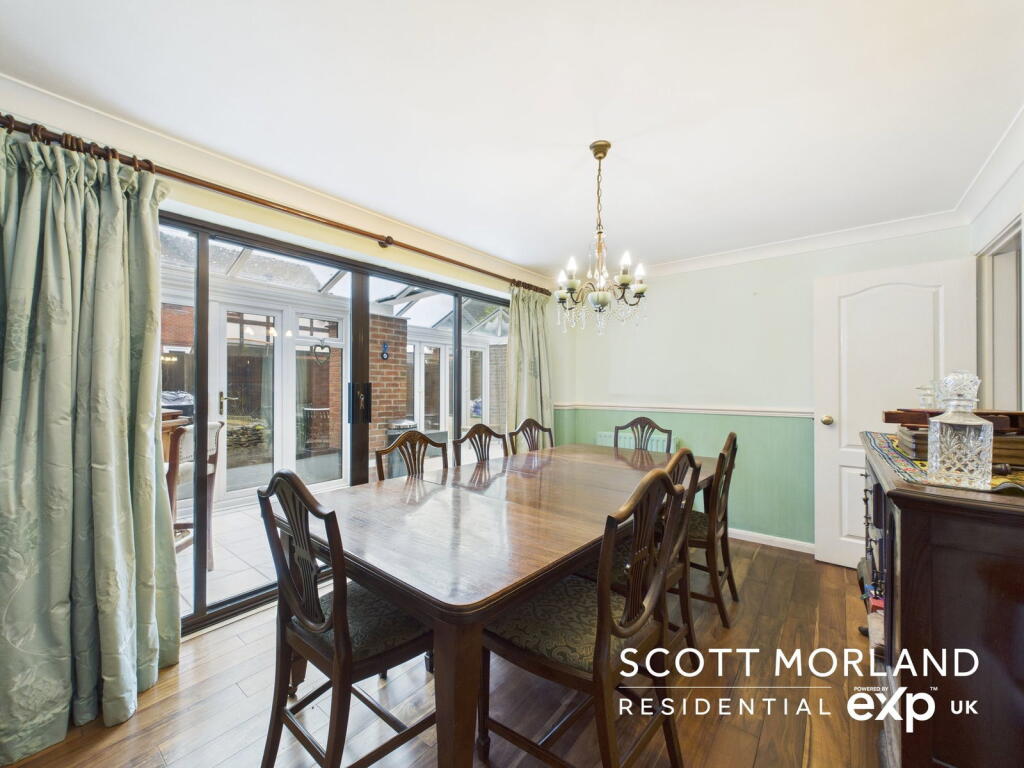 House in Basingstoke and Deane, Basingstoke - More