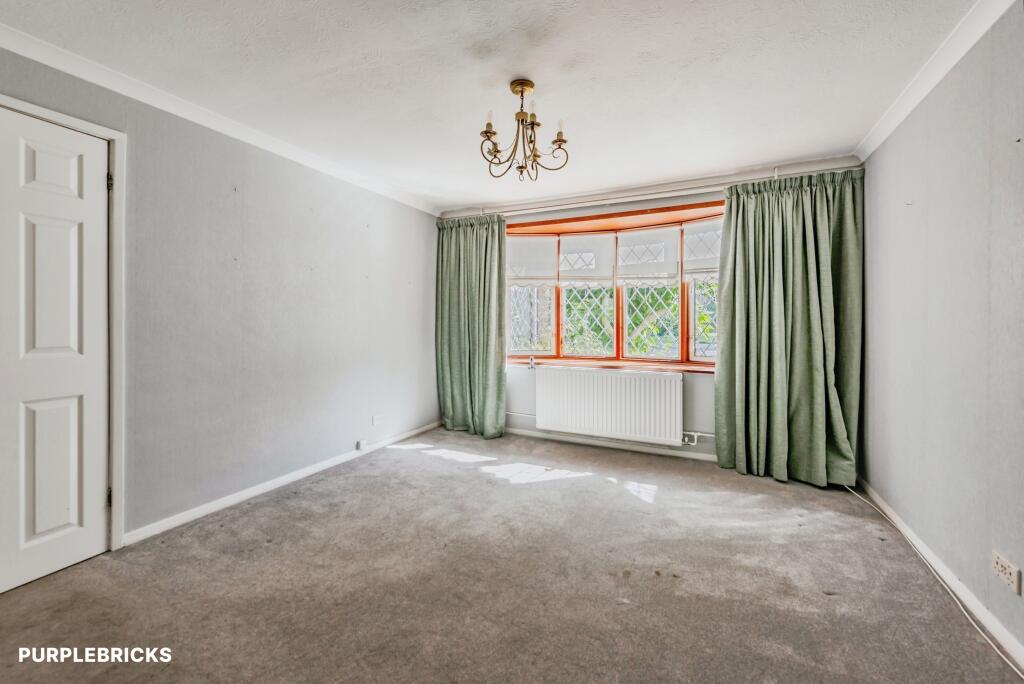 House in Redhill - View 3