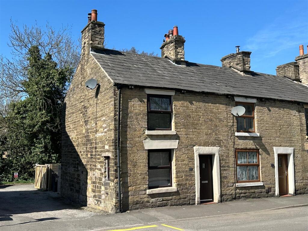 2-bed semi-detached on Buxton Road, Whaley Bridge, High Peak, £210,000
