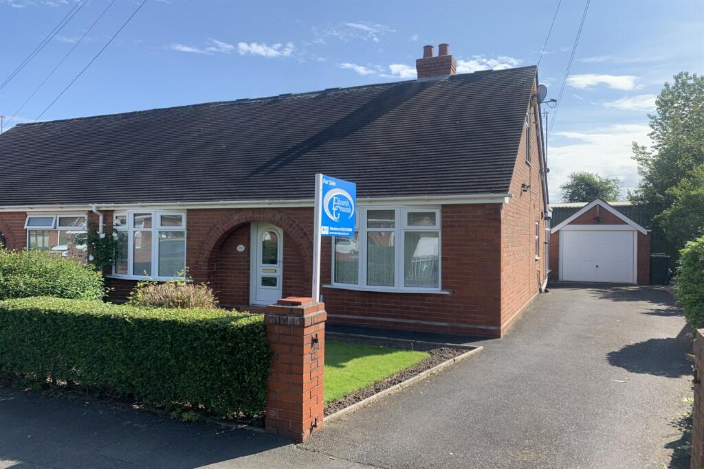 2-bed house on Birch Road, Rixton, WA3  6JS, £300,000