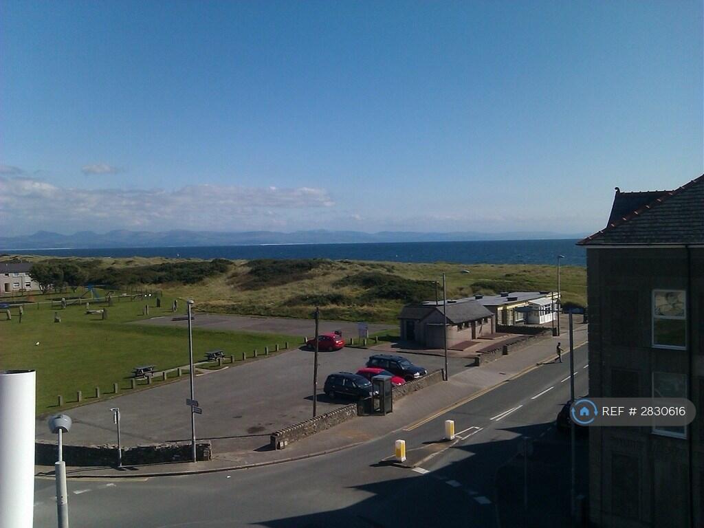 House in Llandudno - More