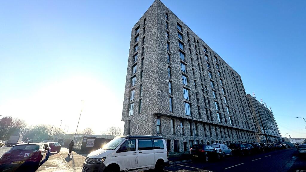 Main image of property: Regent Plaza, Block B, 84 Oldfield Road, Manchester, Greater Manchester, M5