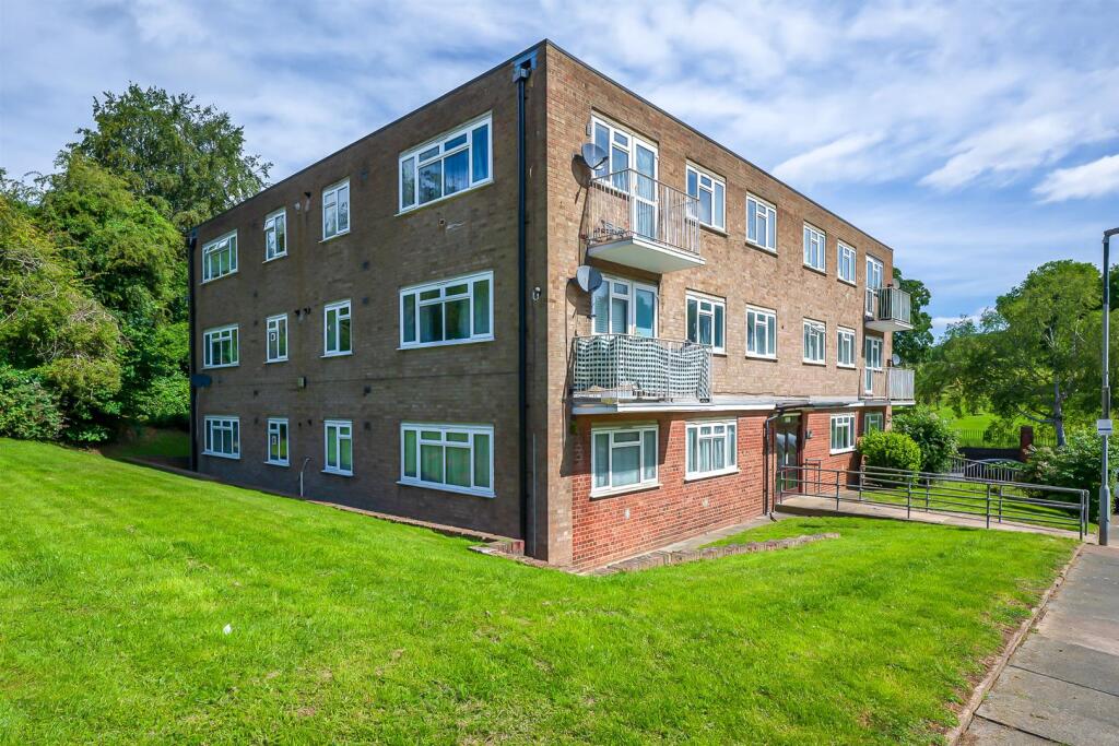 Main image of property: Upper Wickham Lane, Welling