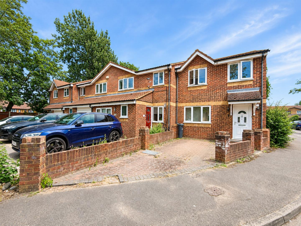 Main image of property: Burket Close, Norwood Green, UB2