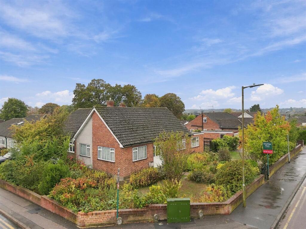 Main image of property: HOMEFIELD ROAD - WARE - CHAIN FREE