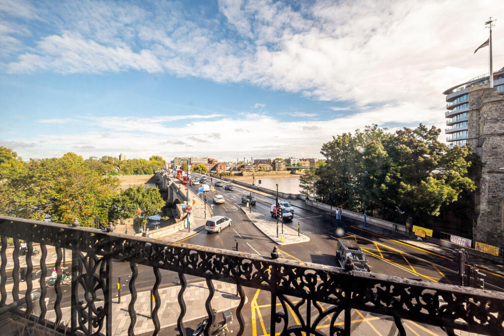 Apartment in London - View 4