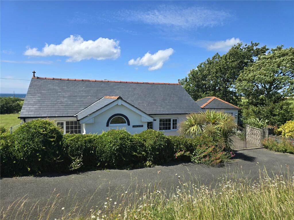 Main image of property: Clynnog Road, Abedesach, Caernarfon, LL54
