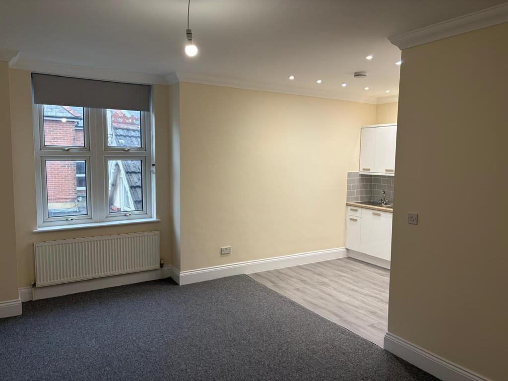 House in Bournemouth, Boscombe - View 2