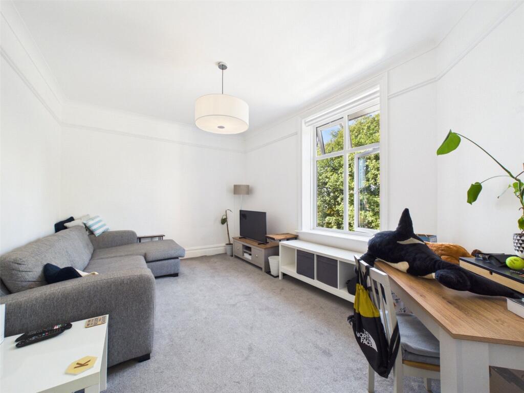 Apartment in Bournemouth - View 2