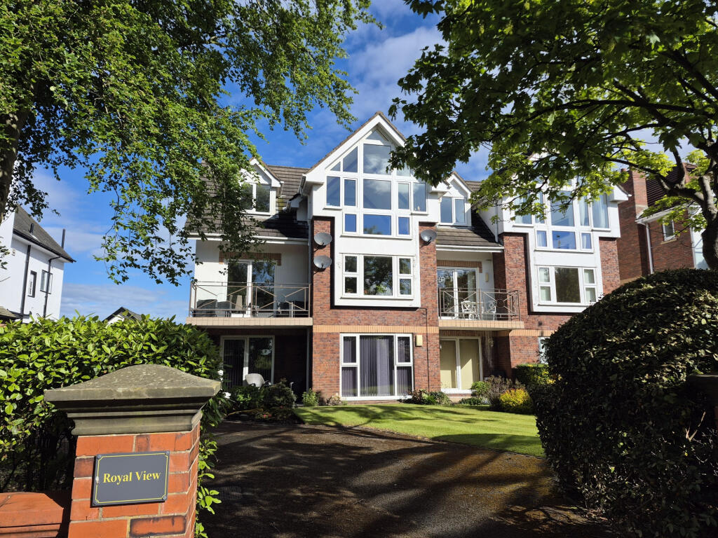 Main image of property: Links Gate, Lytham St. Annes, Lancashire, FY8