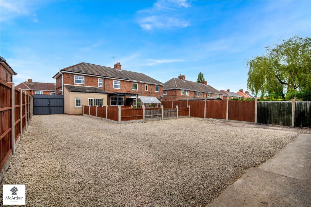 House in Bassetlaw, Harworth Bircotes - View 2